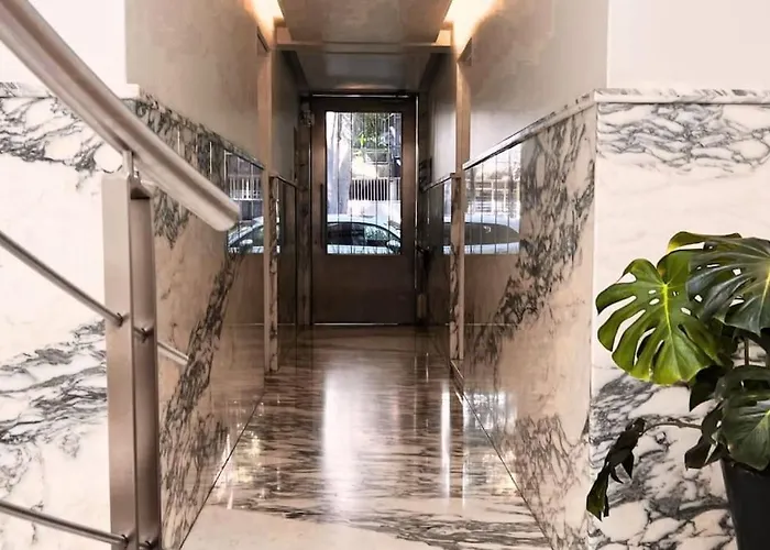 Condesa Amsterdam E Cozy Living Space In The Heart Of The On Amsterdam Avenue Apartment