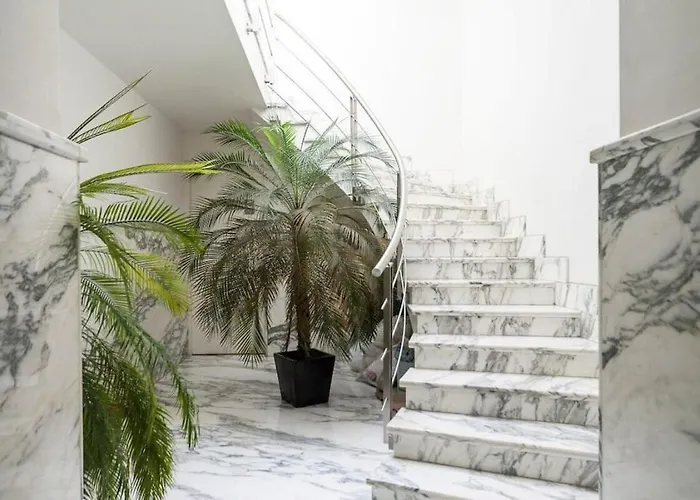 Apartment Condesa Amsterdam E Cozy Living Space In The Heart Of The On Amsterdam Avenue